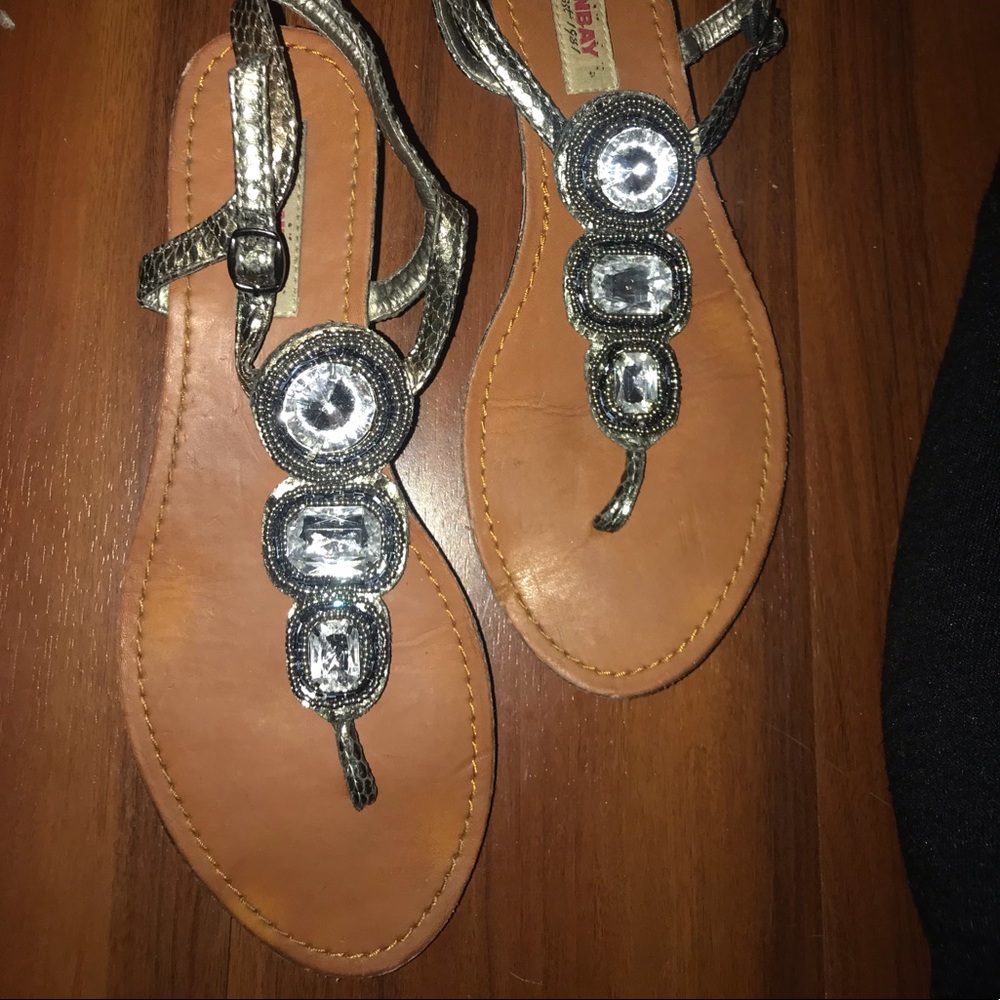 Unionbay Strappy Metallic Rhinestones Sandals Sz10